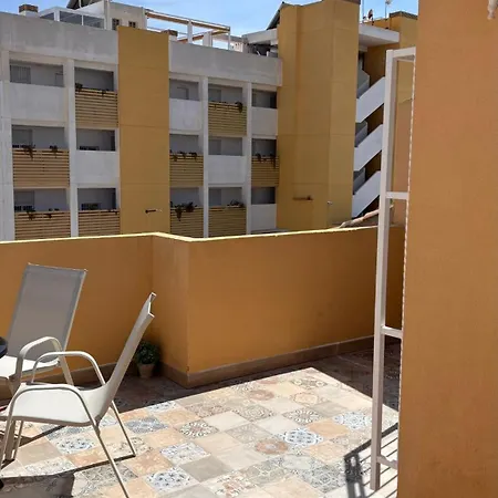 Marina Del Sol דירה *